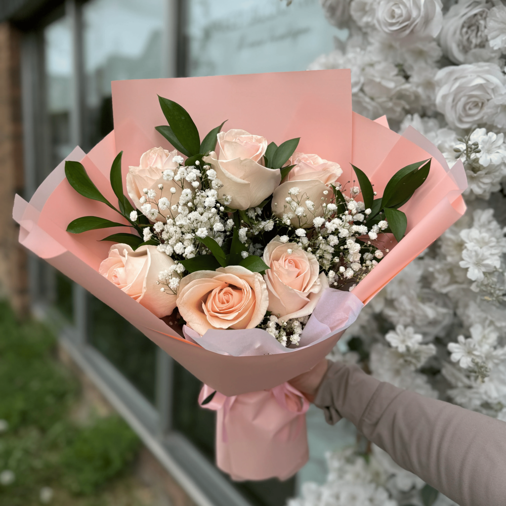 Pink Mondial Rose Bouquet